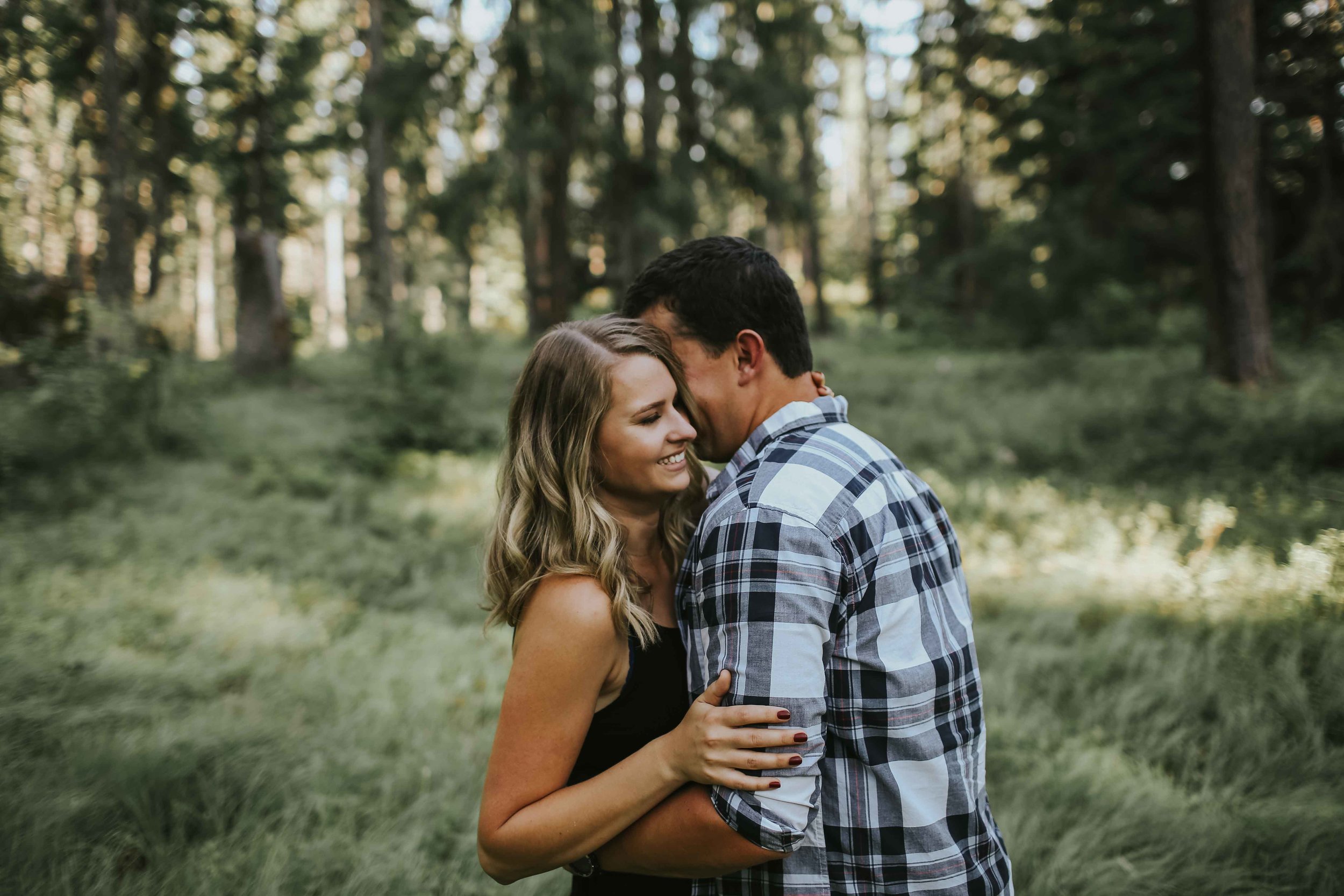rebeccah-lucas-leavenworth-washington-engagement-ilumina-photography-0040.jpg