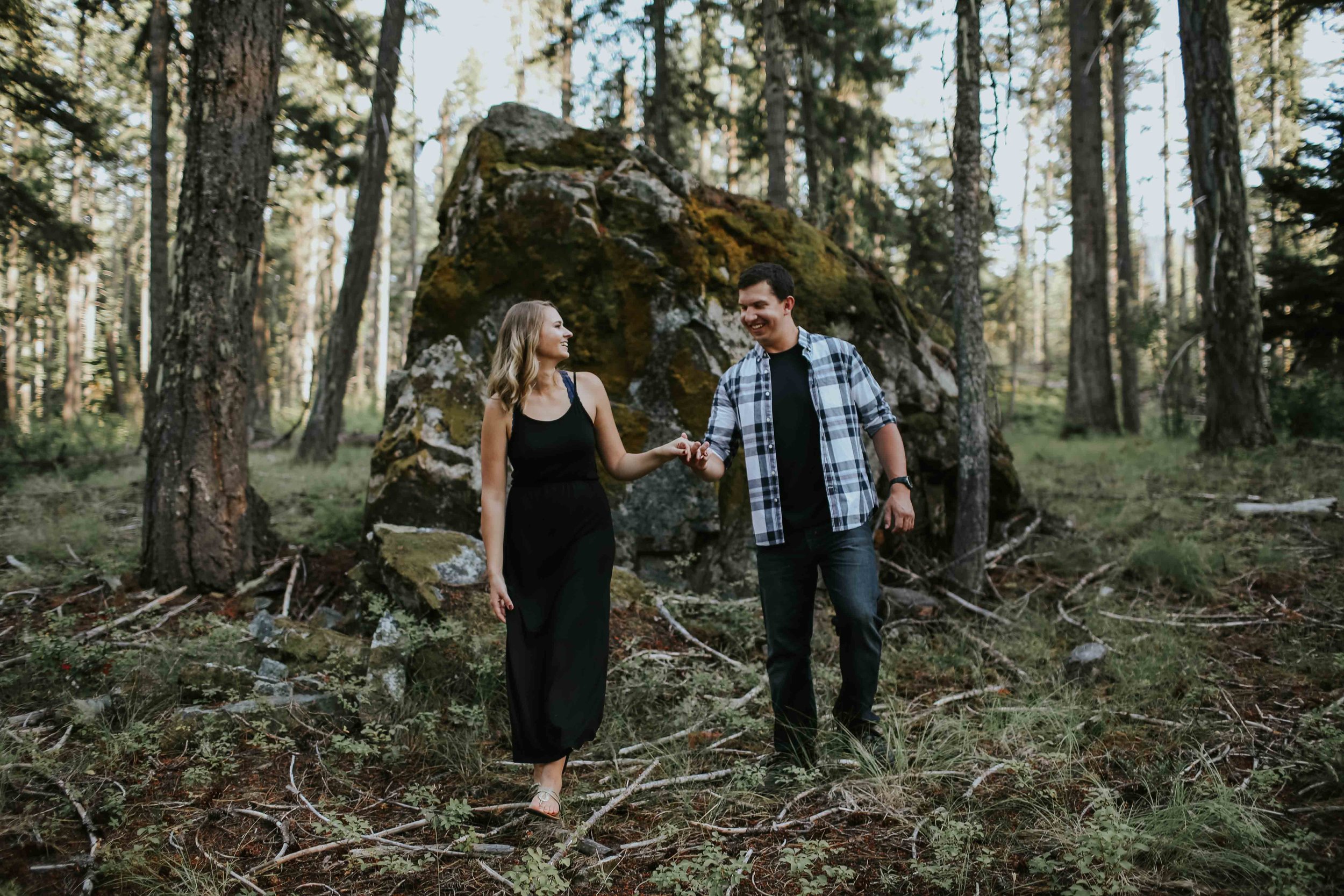 rebeccah-lucas-leavenworth-washington-engagement-ilumina-photography-0119.jpg