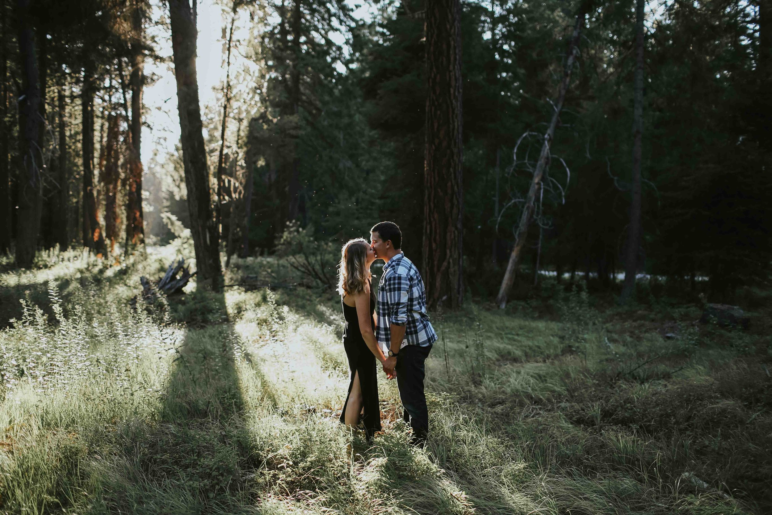 rebeccah-lucas-leavenworth-washington-engagement-ilumina-photography-0308.jpg