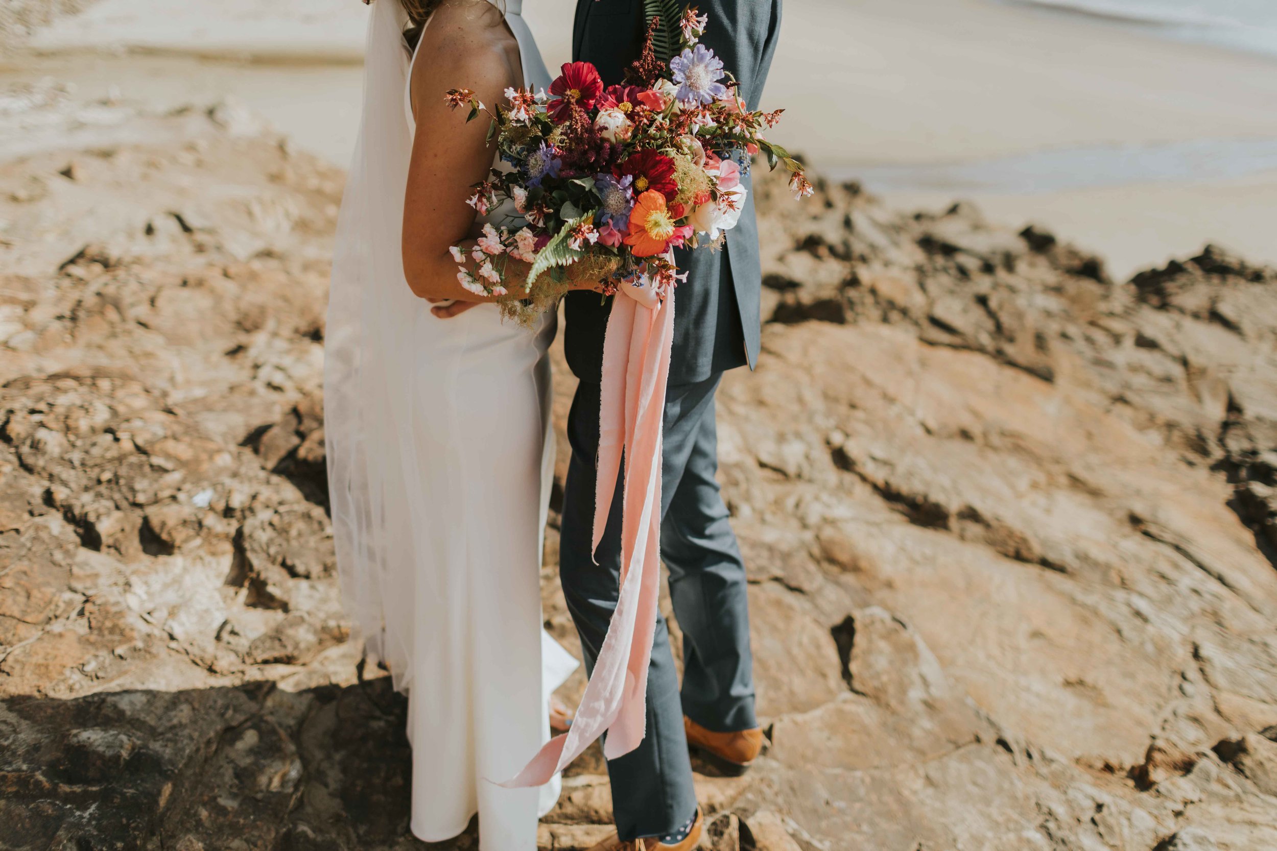 cape-lookout-intimate-wedding-sarah-kai-pnw-destionation-wedding-ilumina-photography-2337.jpg